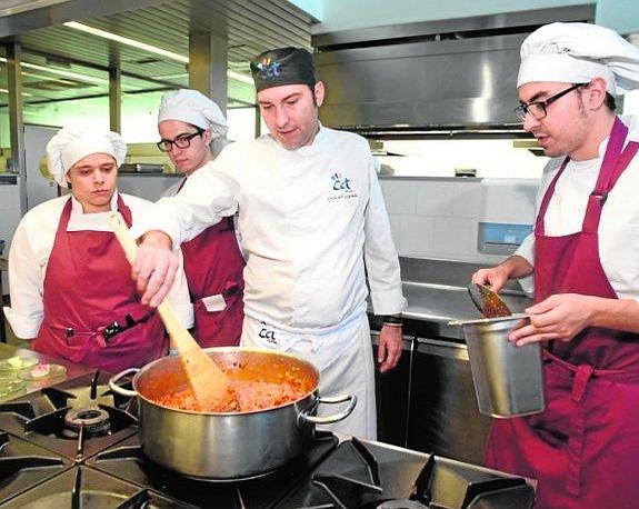 El restaurante del CCT amplía su carta con menús para celíacos y diabéticos