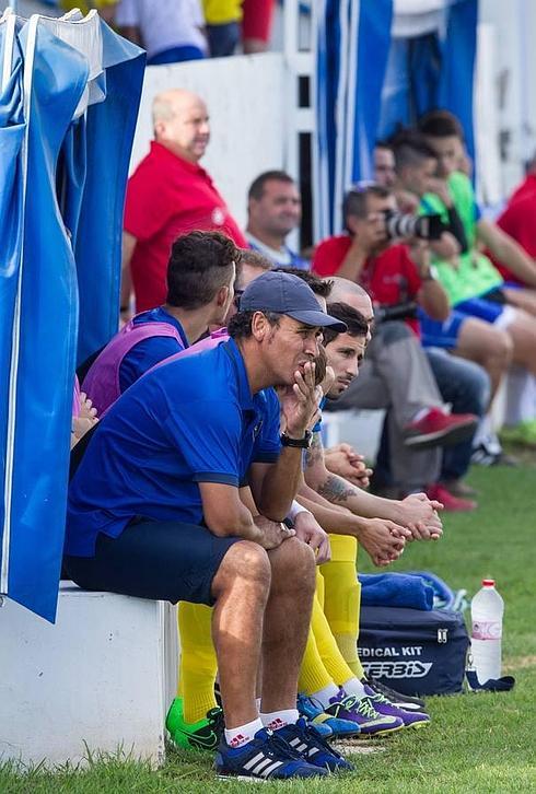El Orihuela apura sus opciones para reengancharse a la Liga