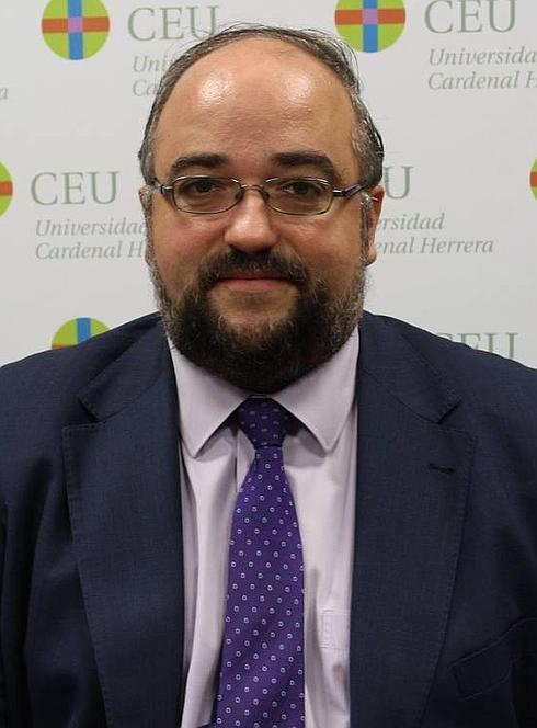 El CEU nombra nuevo vicerrector al profesor de Derecho Enrique Centeno