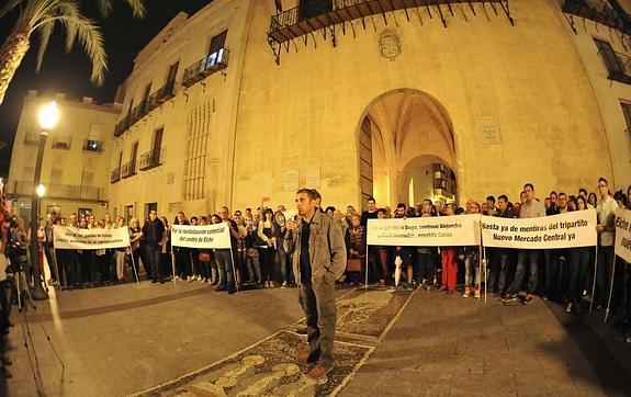 Los placeros quieren hacerse oír en el turno público del Pleno