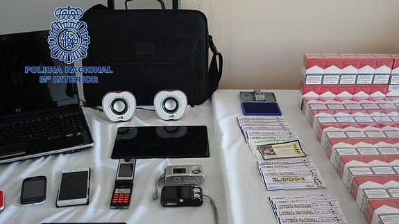 Robaban en domicilios tras estafar a ancianos vendiéndoles lotería falsa