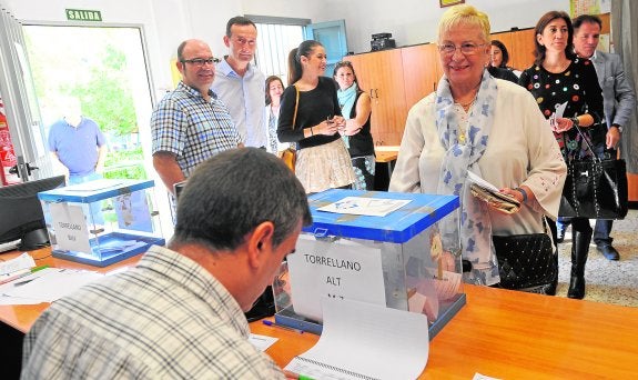 La Subdelegación ya avisó una semana antes de que la elección de pedáneos era ilegal