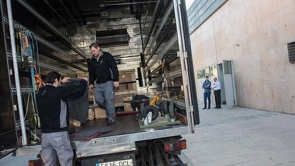 Unas 40.000 monedas de la fragata 'Mercedes' viajan hasta Sevilla