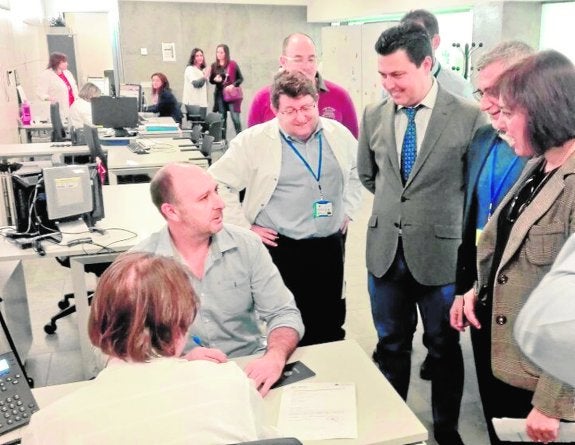 Los padres ya pueden inscribir a sus hijos en el Registro desde tres hospitales