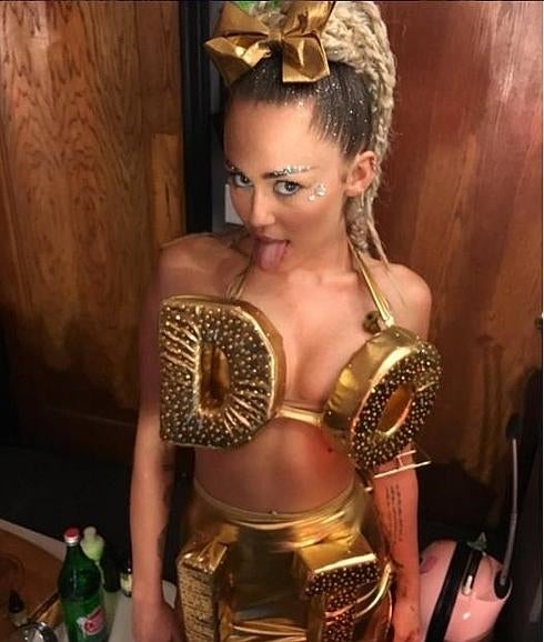 Miley Cyrus cumple 23 años