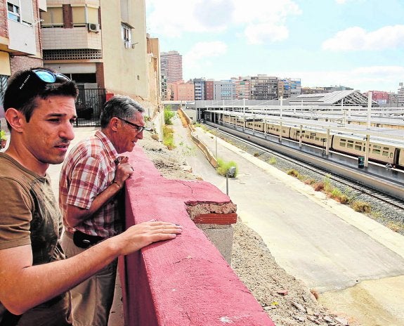 El tripartito pedirá a Adif medidas contra el ruido de la estación