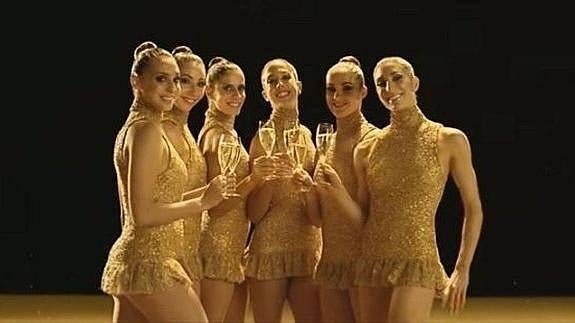 Las 'burbujas' de Freixenet que hacen gimnasia rítmica