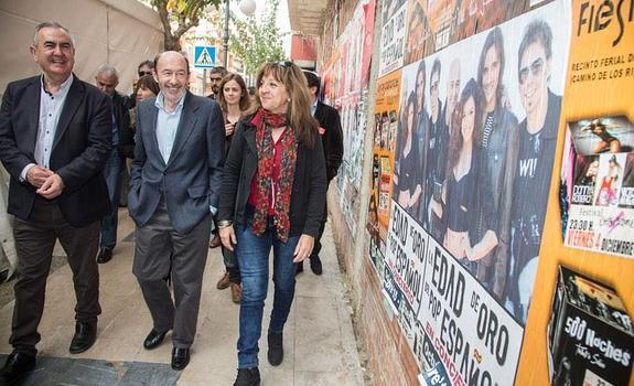 Rubalcaba advierte de que «Ciudadanos es la derecha 'profident'»