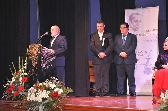 El municipio entrega en una gala sus premios literarios