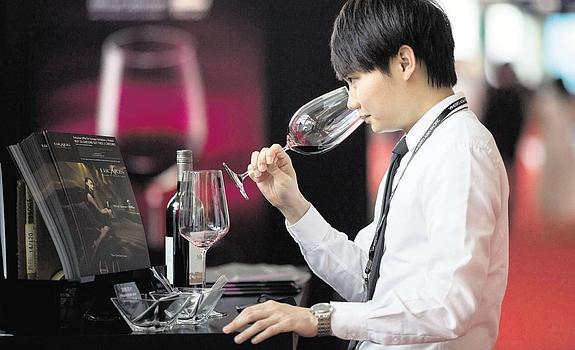 A Taiwán le gusta el vino y el caldero de la Región