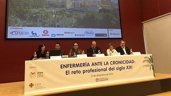 Expertos abordan en la CEU y el CECOVA el reto de las enfermedades crónicas