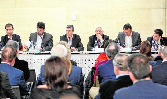 El Consell no arreglará el pabellón dañado de IFA por falta de liquidez