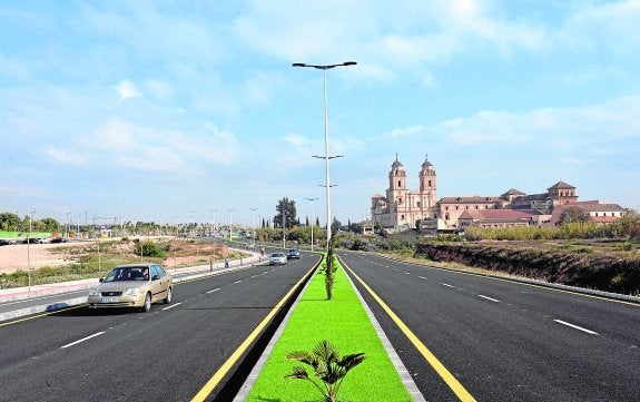 Abre otro tramo de la costera Norte entre La Ñora y la UCAM