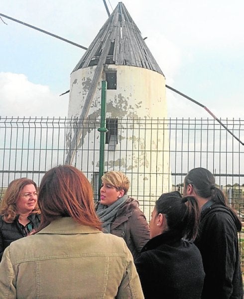 Avanza la restauración de los molinos salineros