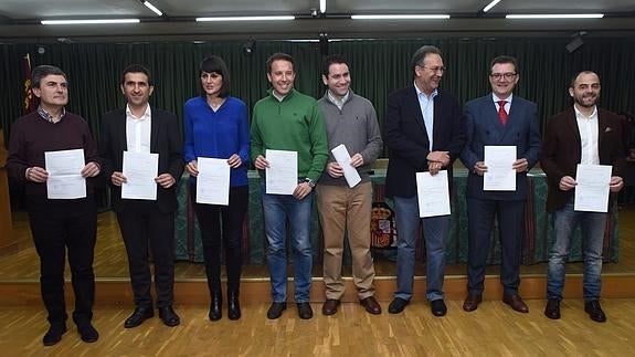 La Junta Electoral anima a los nuevos parlamentarios a actuar con honradez