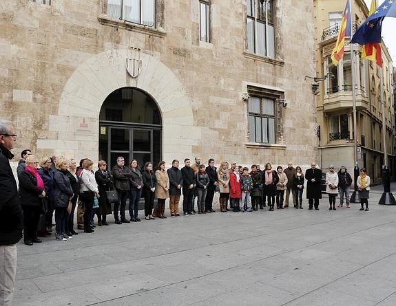 Repulsa generalizada hacia el doble asesinato machista de Torrevieja