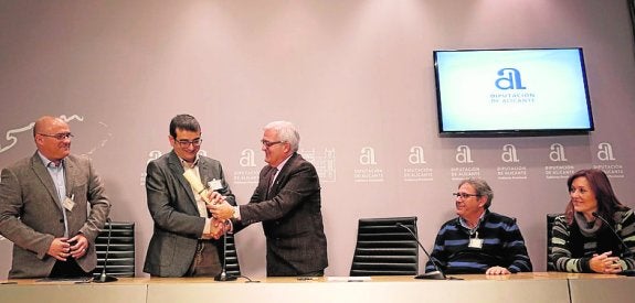 Santiago Quinto gana un concurso de composición