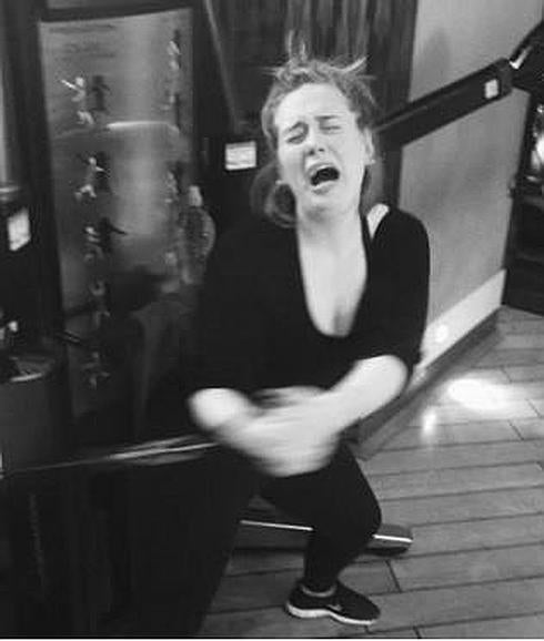 Adele se vuelve viral por hacer ejercicio