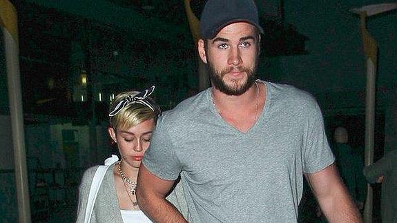 Miley Cyrus y Liam Hemsworth vuelven a hablar de boda