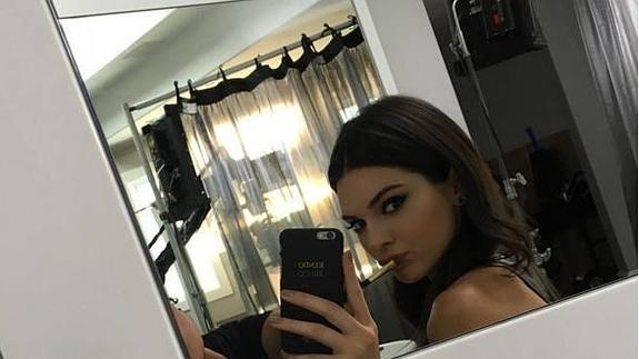 Kendall Jenner entre Harry Styles y Cristiano Ronaldo