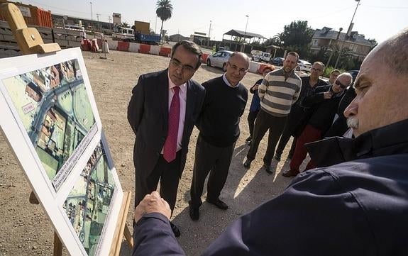 La construcción de una nueva rotonda mejorará la seguridad vial de la CV-900