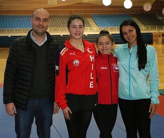 Dos gimnastas chilenas se preparan en la localidad