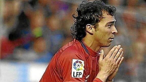 El alicantino De las Cuevas regresa a Osasuna