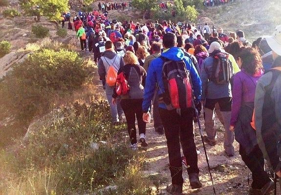 Convega diseña otra ruta de senderismo