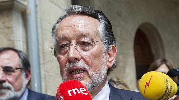 Grau no tiene «ni idea» de si Barberá conocía la financiación ilegal del PP