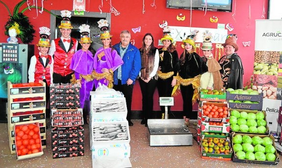 Media tonelada de fiesta en productos de la tierra