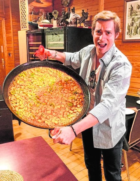 «Lo mejor de Águilas es el clima, la gente y la gamba roja»