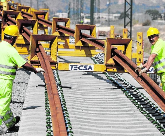 El Tribunal de Cuentas fiscaliza este año las obras del AVE a Alicante