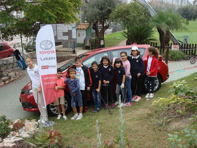 Labasa une el mejor golf con lo último de Toyota