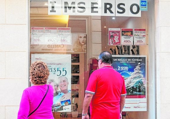 Los hoteleros denuncian el desvío de clientes del Imserso a Baleares