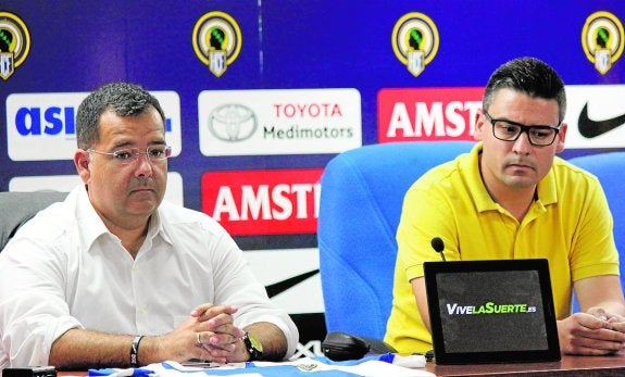 Las subvenciones municipales provocan un cisma en San Vicente