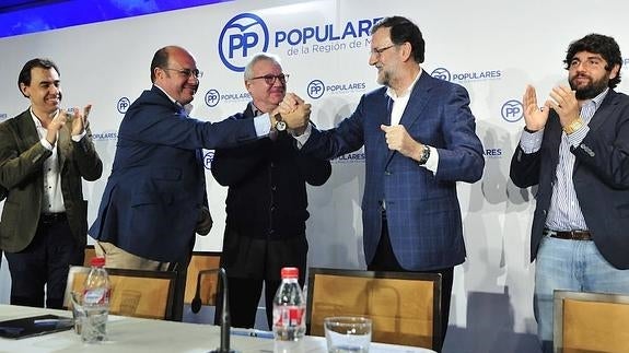 Rajoy pasa de puntillas sobre la corrupción, aunque admite que «ha hecho daño»