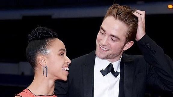 Robert Pattinson y FKA Twigs podrían optar por una «relación abierta»
