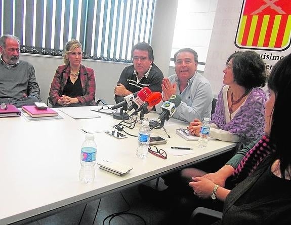 El bipartito acusa a Ciudadanos de torpedear la salida del presupuesto