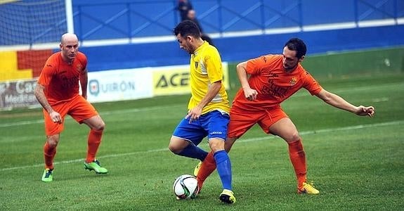 El Orihuela sufre por no arriesgar