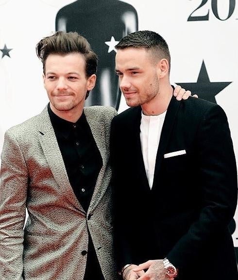 Louis Tomlinson y Liam Payne representan a One Direction en los Brit Awards 2016