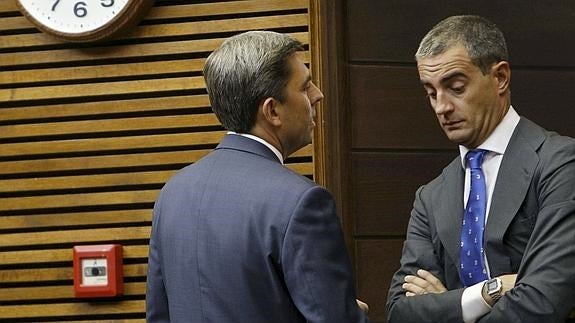 El juez abre juicio por la presunta financiación irregular del PPCV