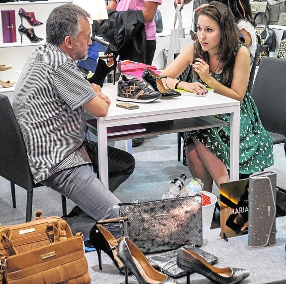 La provincia triplica su presencia en la feria zapatera Momad Shoes