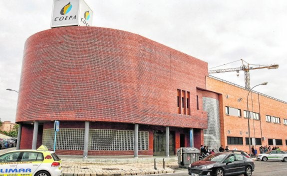 La Cámara propone al tripartito de Alicante quedarse con el centro de oficios de Coepa