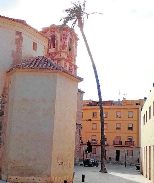 Una mirada de Miguel Hernández. La Palmera y la Torre de Santo Domingo