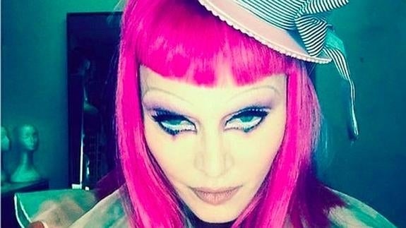 Madonna, borracha, mendiga por sexo sobre el escenario