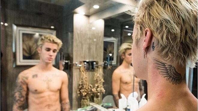 Justin Bieber vuelve a tener unas sospechosas marcas en su cuello | La  Verdad