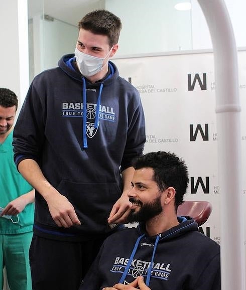 Los dientes del UCAM, a revisión