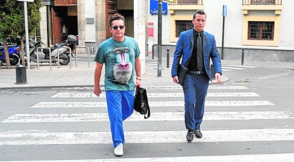 El galerista Serrano plantea un conflicto de competencias por los casos 'Rotondas' y 'Umbra'