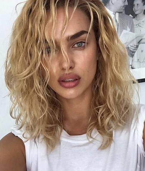 Irina Shayk se pasa al rubio