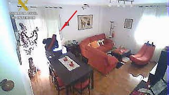 Desmantelan en Murcia una banda juvenil dedicada a asaltar viviendas